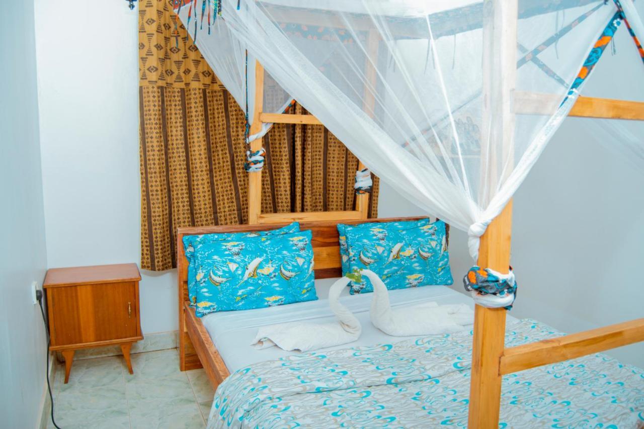 The Belle View Inn Bed & Breakfast Моши Екстериор снимка