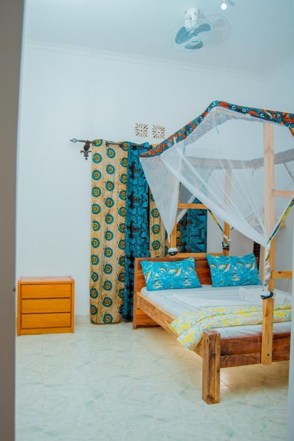 The Belle View Inn Bed & Breakfast Моши Екстериор снимка