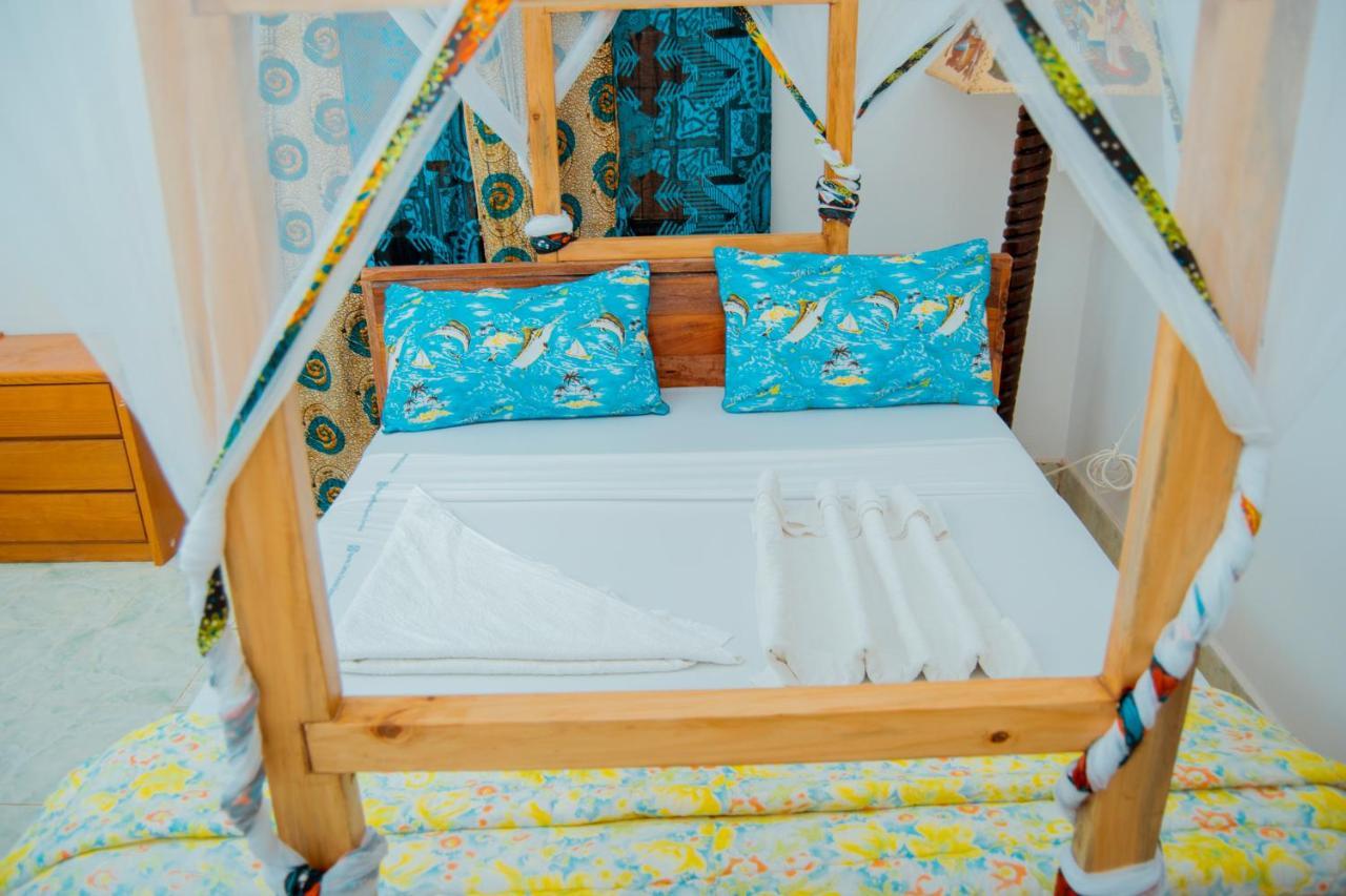 The Belle View Inn Bed & Breakfast Моши Екстериор снимка