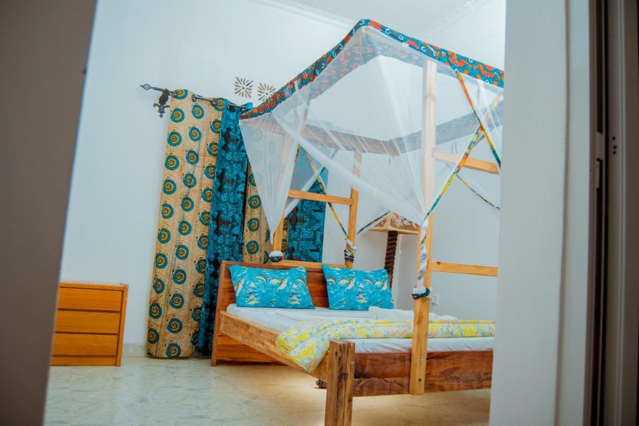 The Belle View Inn Bed & Breakfast Моши Екстериор снимка