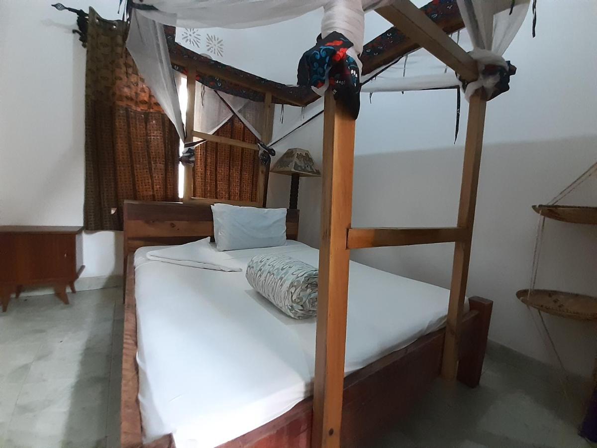 The Belle View Inn Bed & Breakfast Моши Екстериор снимка